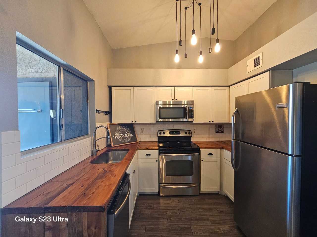 6230 N 33rd Ave #102 - Photo 5 of 33