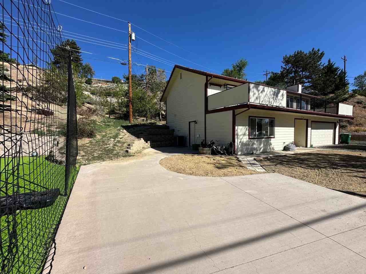 2677 Rodney Dr - Photo 6 of 20