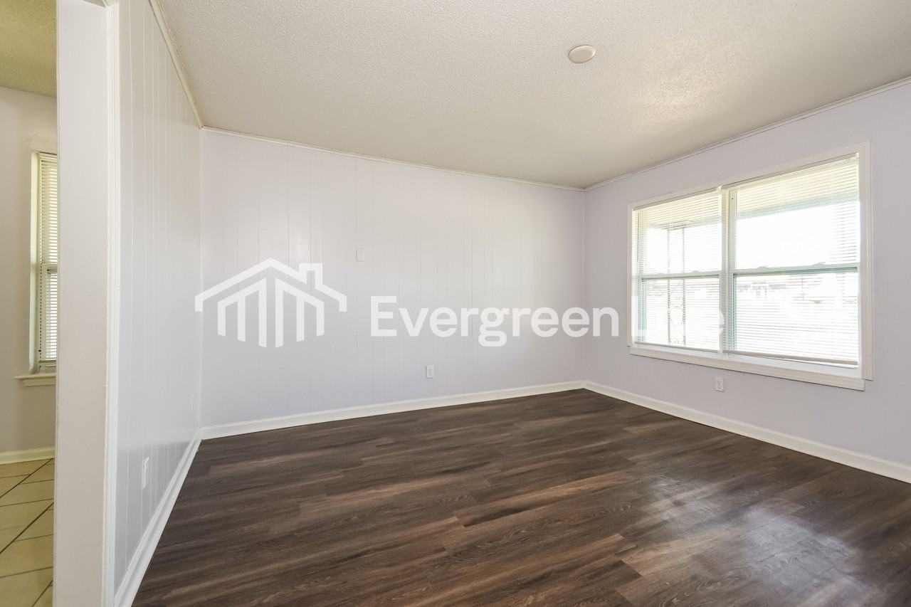 6070 Tulane Rd - Photo 2 of 15