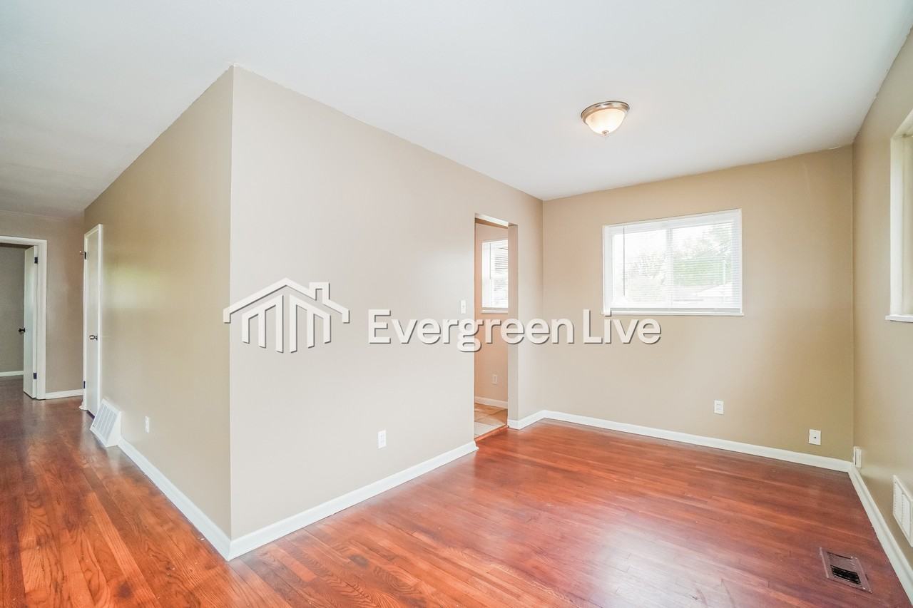 1452 Aven Dr - Photo 7 of 15