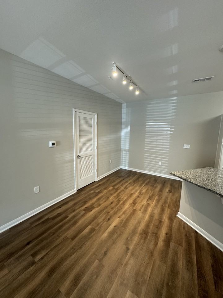 1824 Central Expy #813 - Photo 2 of 12