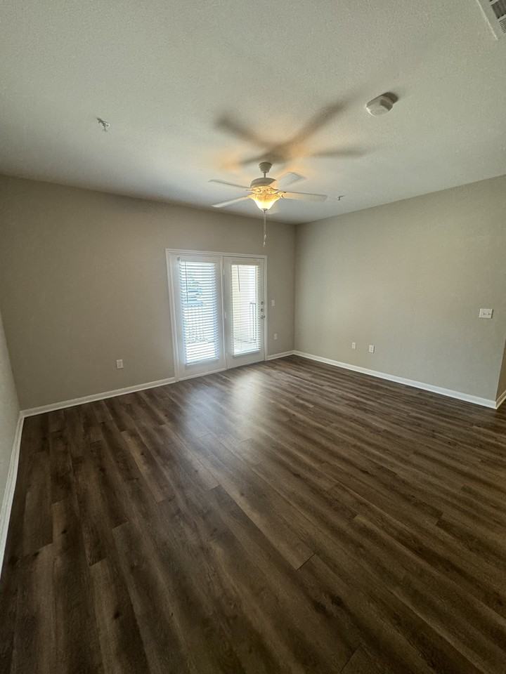 1824 Central Expy #813 - Photo 3 of 12
