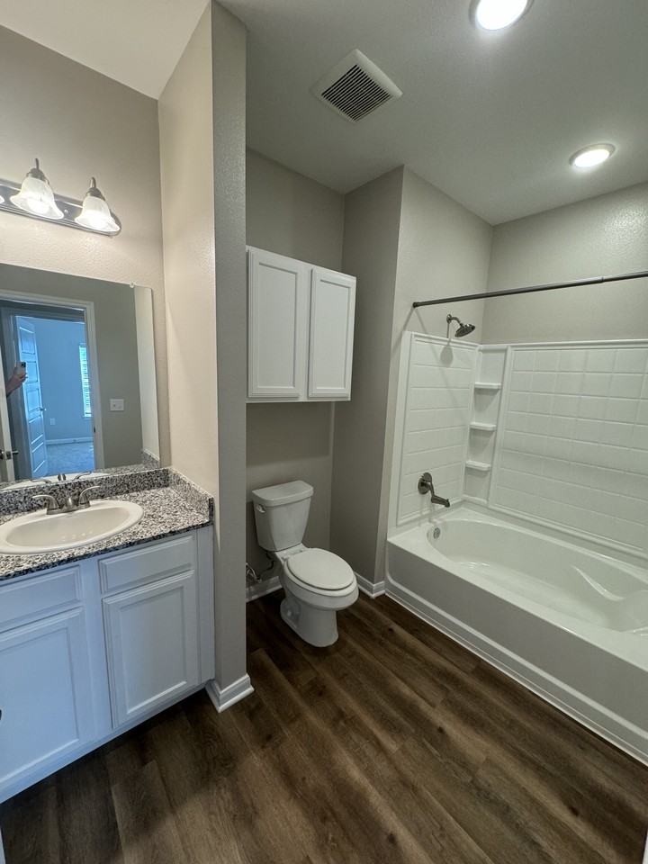 1824 Central Expy #813 - Photo 6 of 12