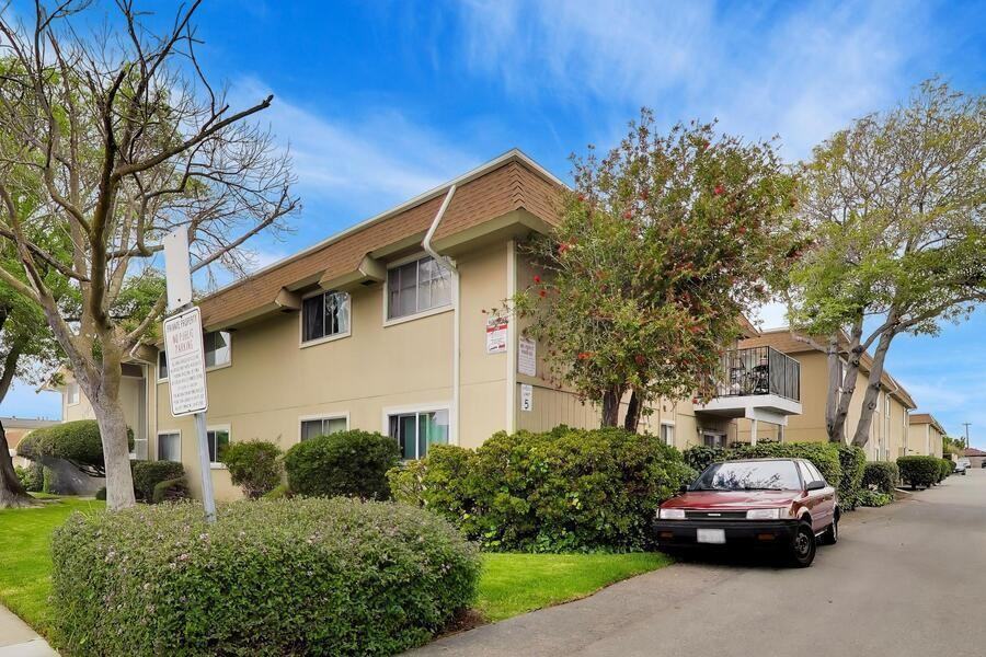 2727 Marina Boulevard - Photo 2 of 11