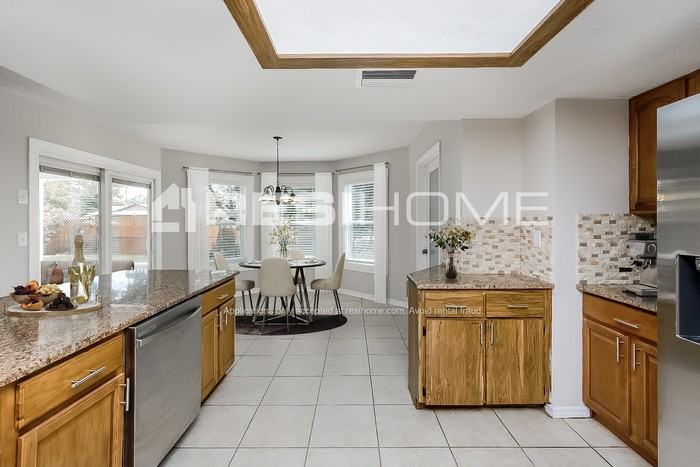 10436 Keystone St - Photo 6 of 20