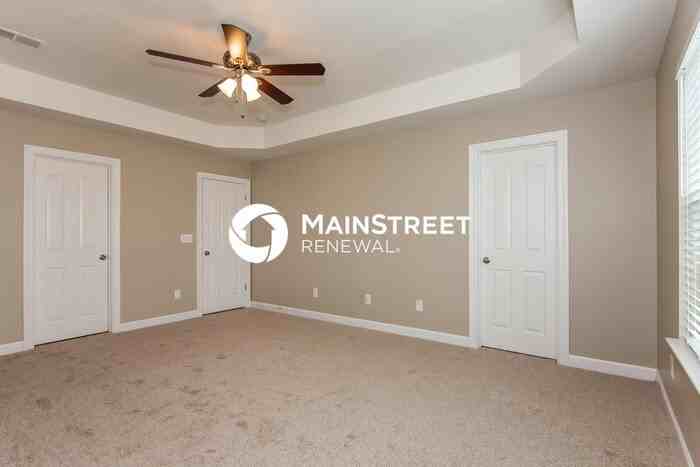 453 Clearwater Dr Nw - Photo 7 of 17