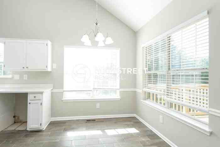 2162 Alyssa Ct - Photo 3 of 17