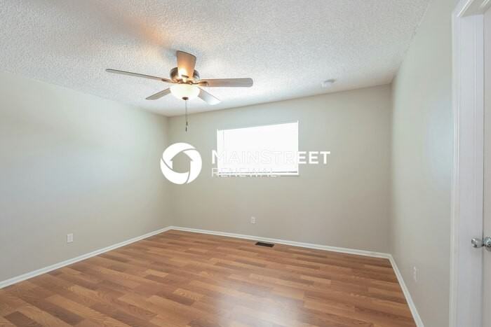 2520 E 98th Ave - Photo 6 of 16