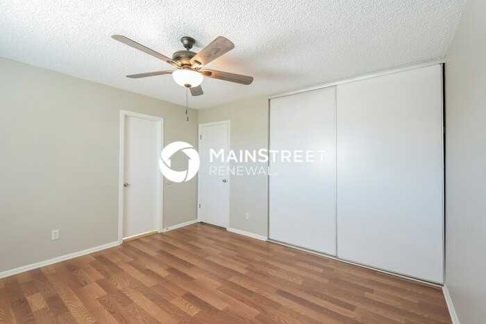 2520 E 98th Ave - Photo 7 of 16