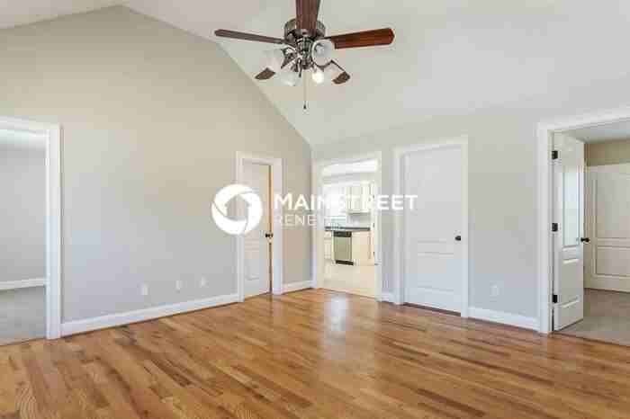179 Hidden Meadows Dr - Photo 3 of 14