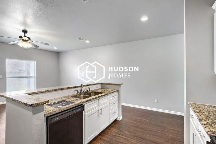101 Pharm Hills Rd #204 - Photo 5 of 12