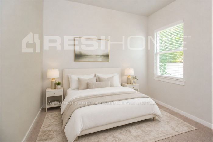 8042 Brighton Ave - Photo 7 of 15