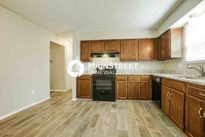 6266 Seneca Way - Photo 5 of 18