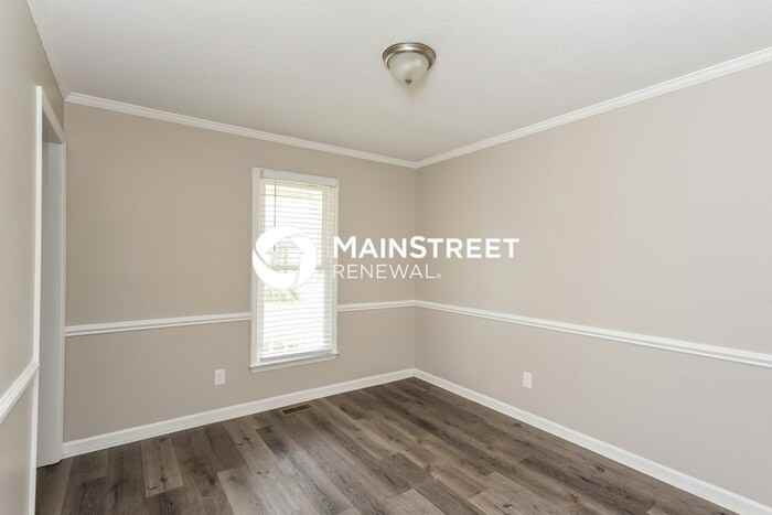 7210 Justin Dr - Photo 6 of 17