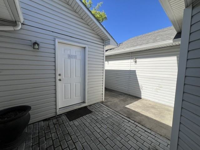 3848 E Presidential Dr - Photo 4 of 29