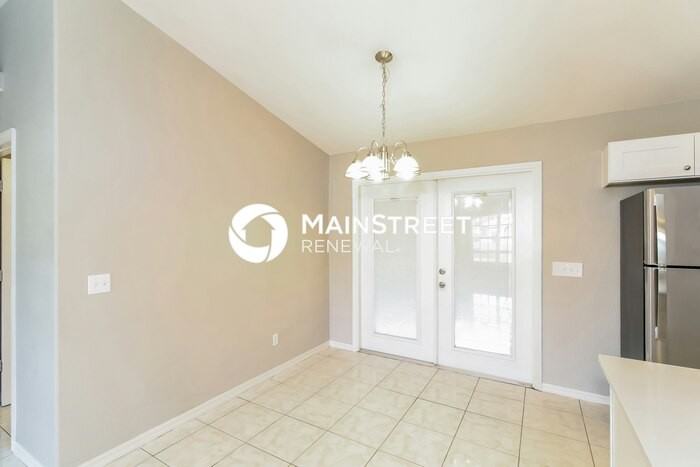 2661 Vogler Ln - Photo 5 of 16