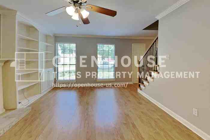 3918 Forest Village Dr - Photo 7 of 27