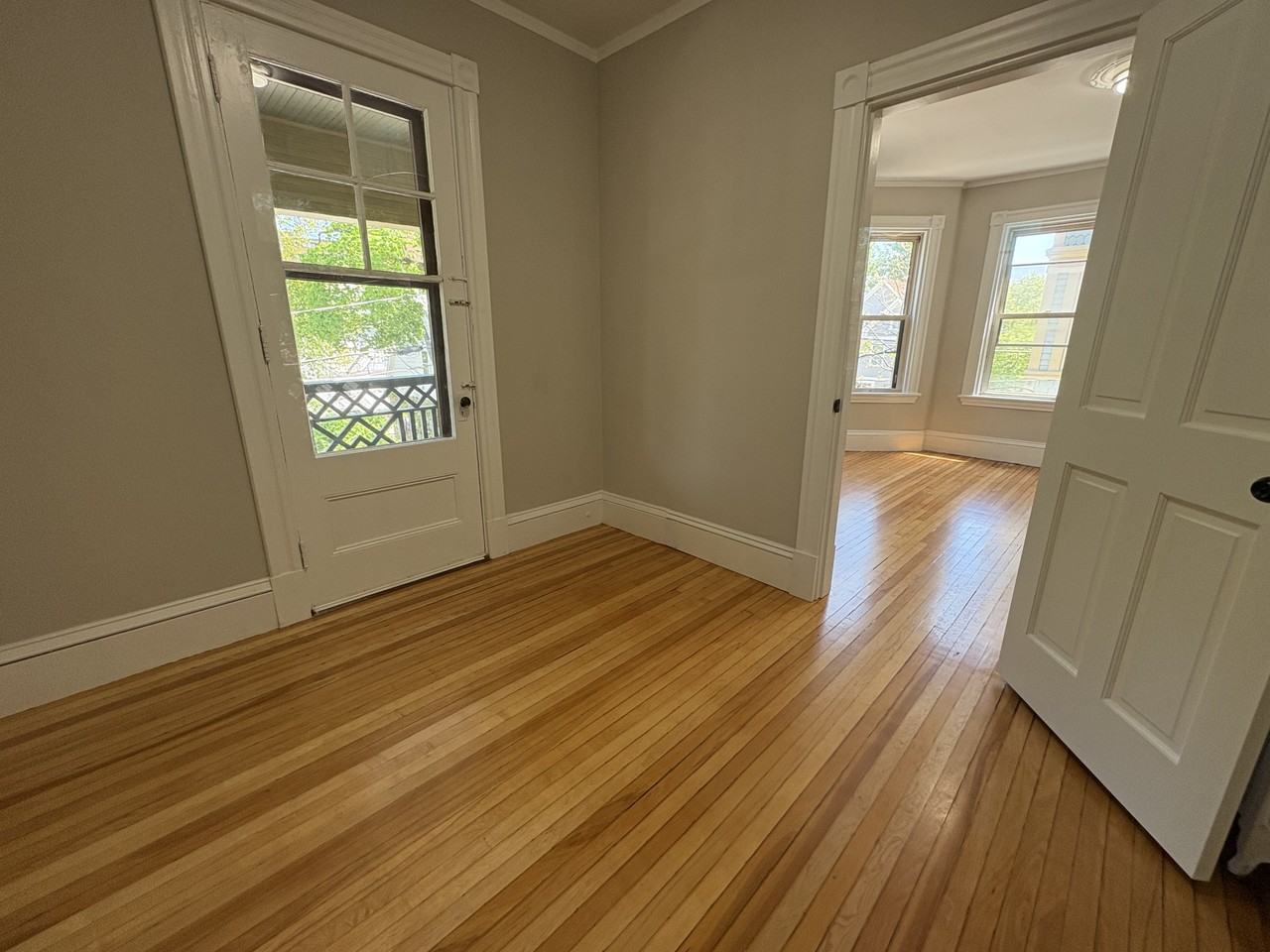 4 Pleasant Ave #3F - Photo 5 of 11
