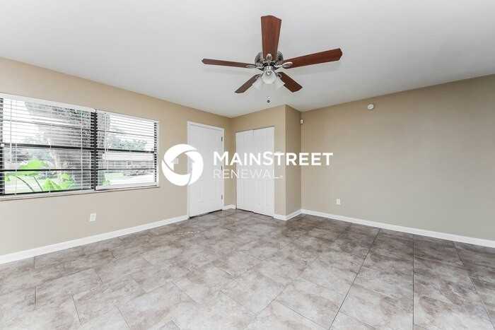 5935 Acme Ave - Photo 4 of 16