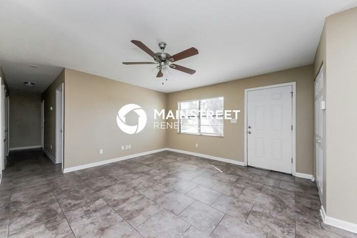 5935 Acme Ave - Photo 5 of 16