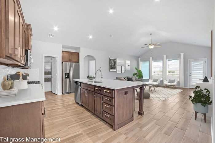 10621 N 117th East Ct - Photo 4 of 50
