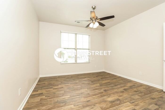 8038 Craighead Dr - Photo 7 of 15