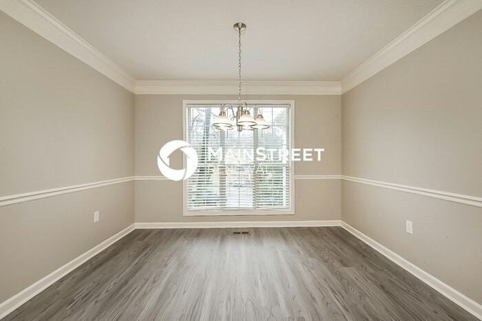 206 Eagles Crest Ct - Photo 5 of 16