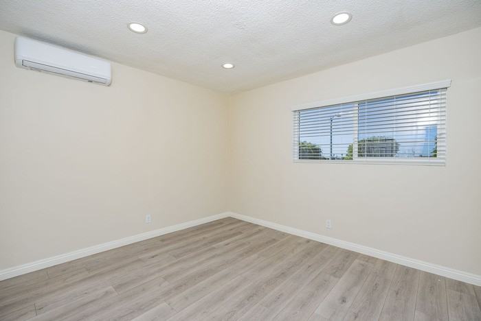 460 N Garfield Ave #C - Photo 6 of 18