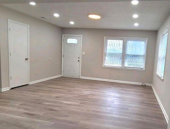 1316 6th Ave Nw - Photo 4 of 25