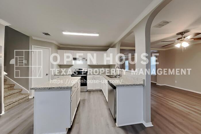10406 Appaloosa Bay - Photo 6 of 21