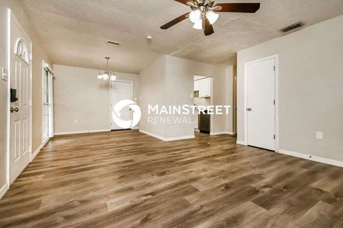 3552 Doreen Dr - Photo 3 of 16
