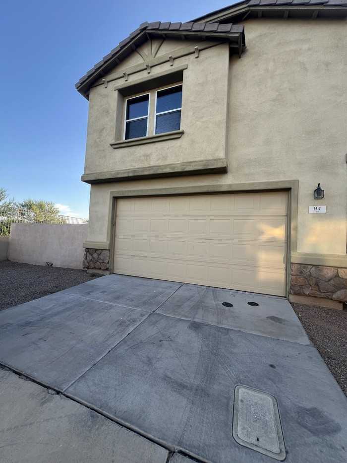 94 W Paseo Celestial - Photo 4 of 22