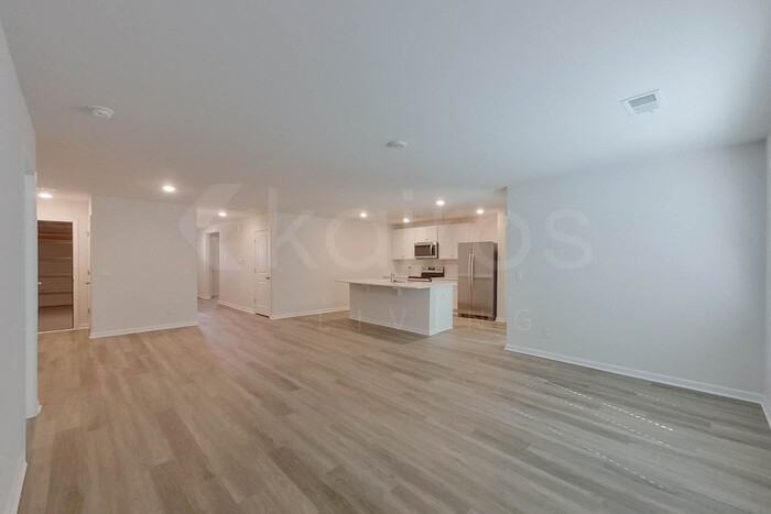 104 Overstreet Way - Photo 2 of 23