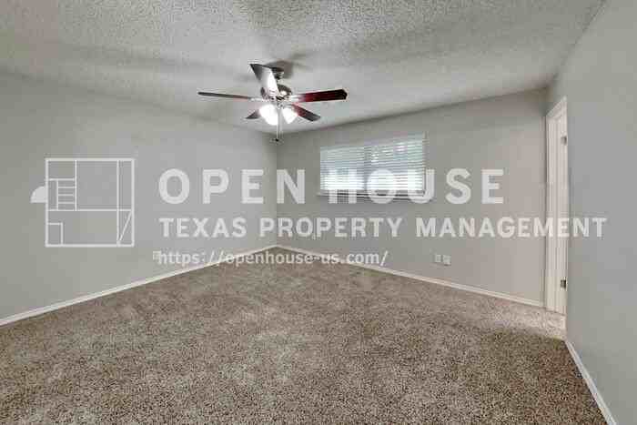 6100 Springwood Dr - Photo 7 of 20