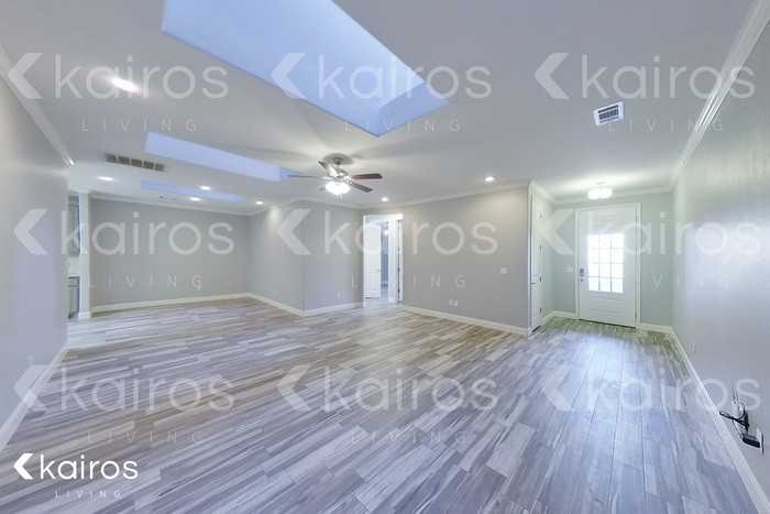 7213 Mosley St - Photo 2 of 18
