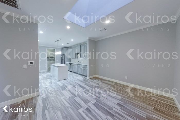 7213 Mosley St - Photo 6 of 18