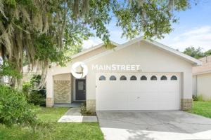 featured image of 1613 Oak Hill Trl