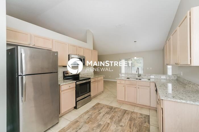 1613 Oak Hill Trl - Photo 6 of 17
