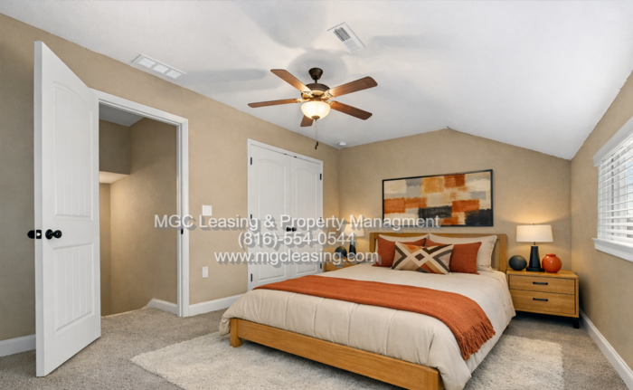 2110 Hickoryleaf Ln - Photo 3 of 19