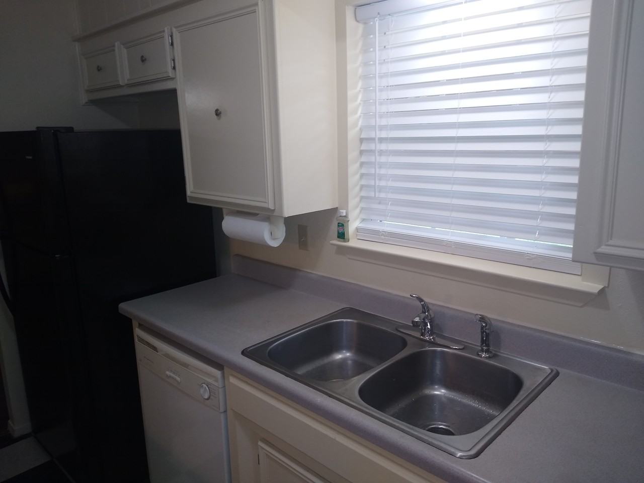 4127 Altamesa Blvd #NA - Photo 7 of 25