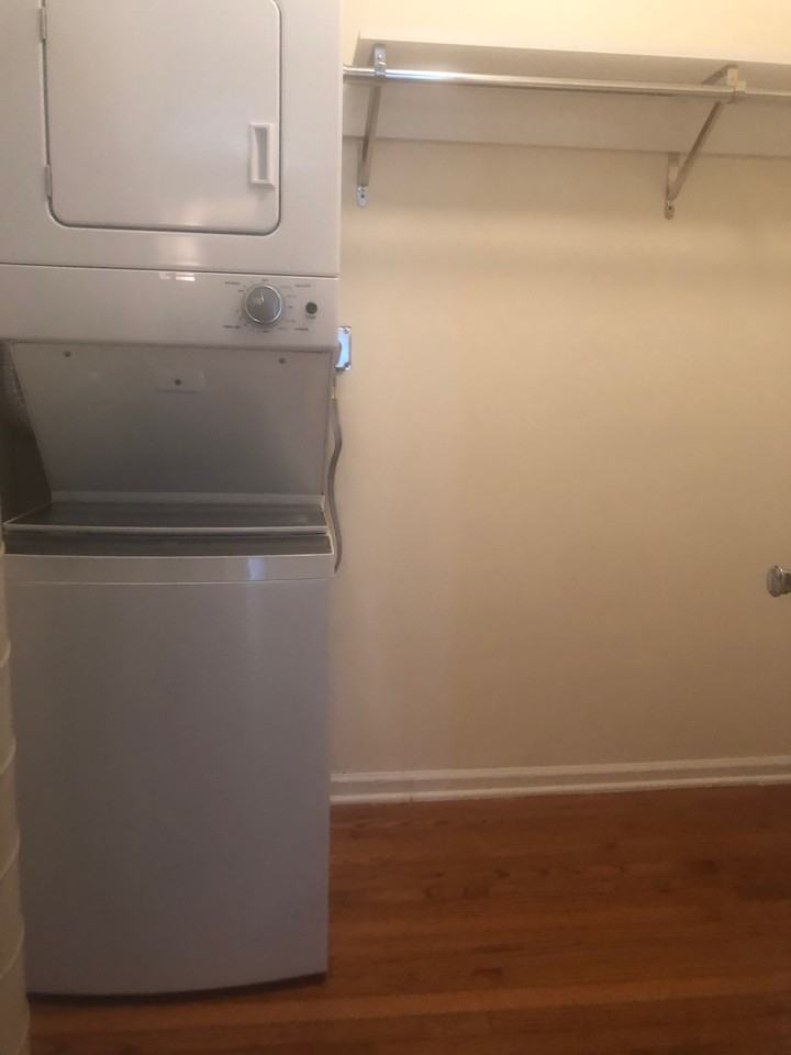 412 S 15th St #1F - Photo 5 of 8