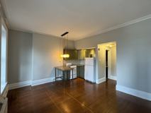 2125 Walnut St #3R - Photo 1 of 1
