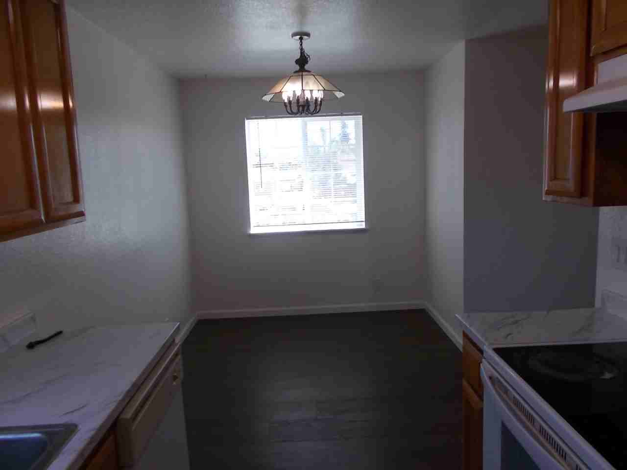 683 Shepherd Ave #D - Photo 5 of 14