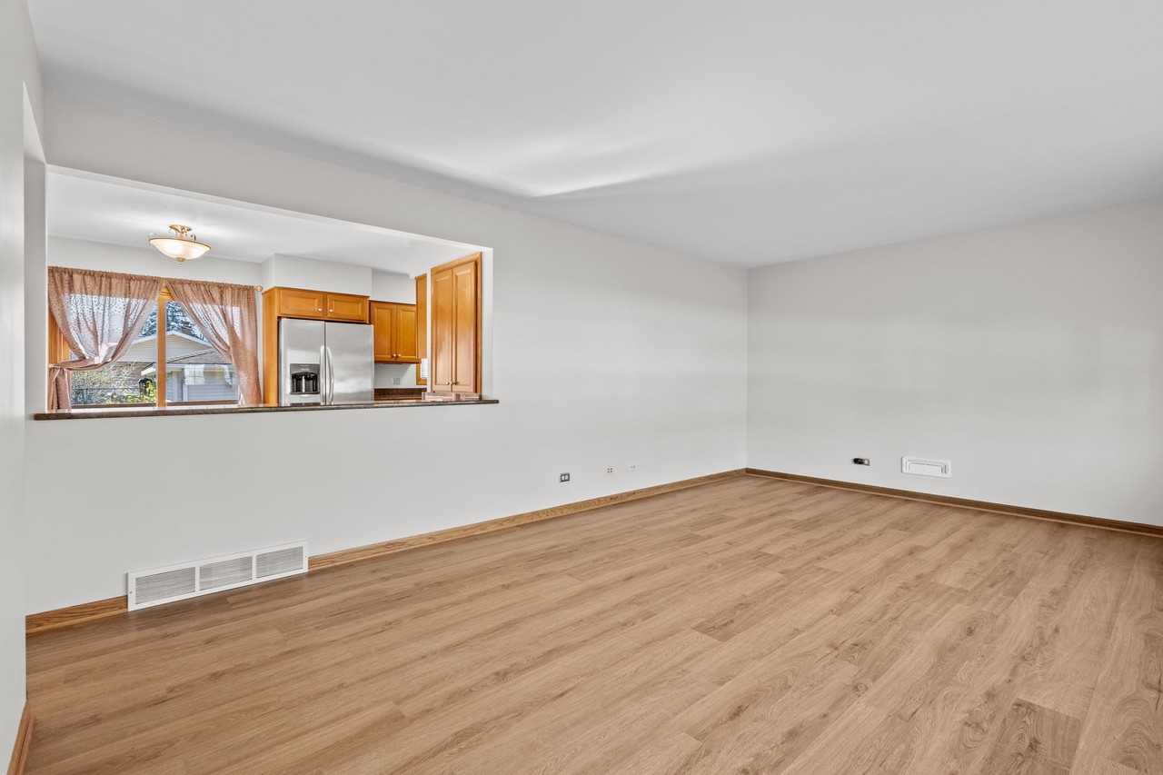 8016 Monaldi Dr #NA - Photo 4 of 20
