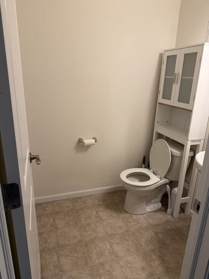 12414 S Compass Ave #NA - Photo 3 of 21