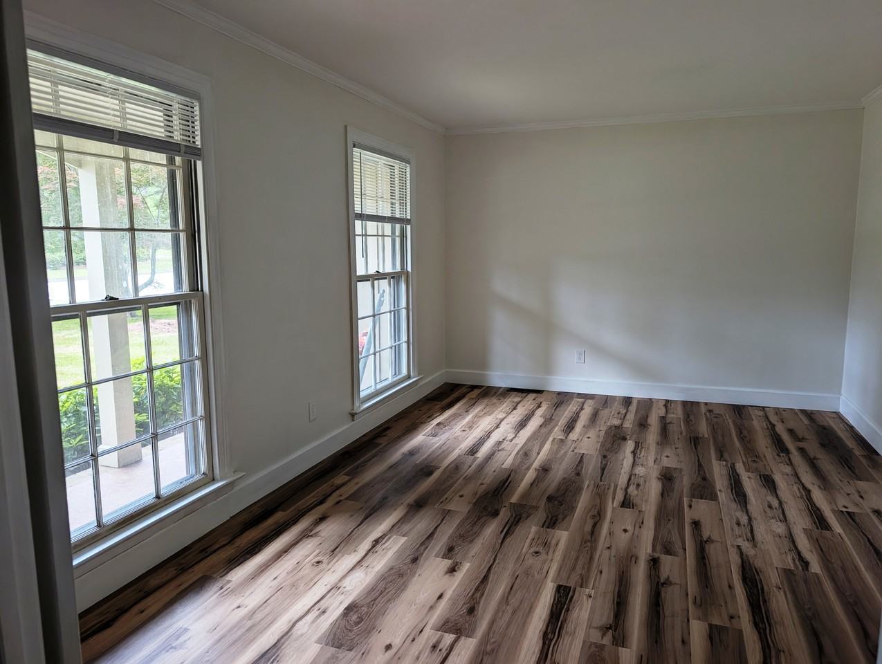 1103 Cardinal Dr Nw #NA - Photo 3 of 15