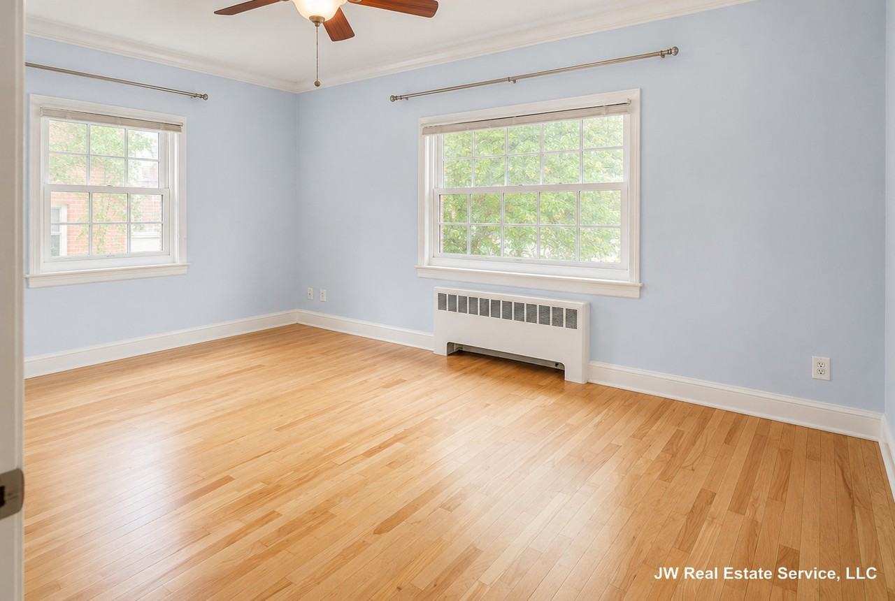655 Washington St #3 - Photo 5 of 6