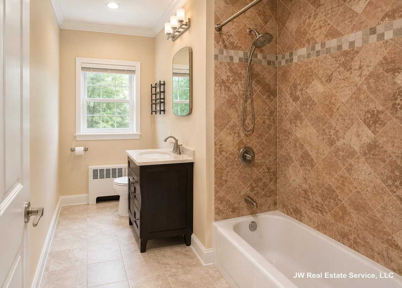 655 Washington St #3 - Photo 6 of 6