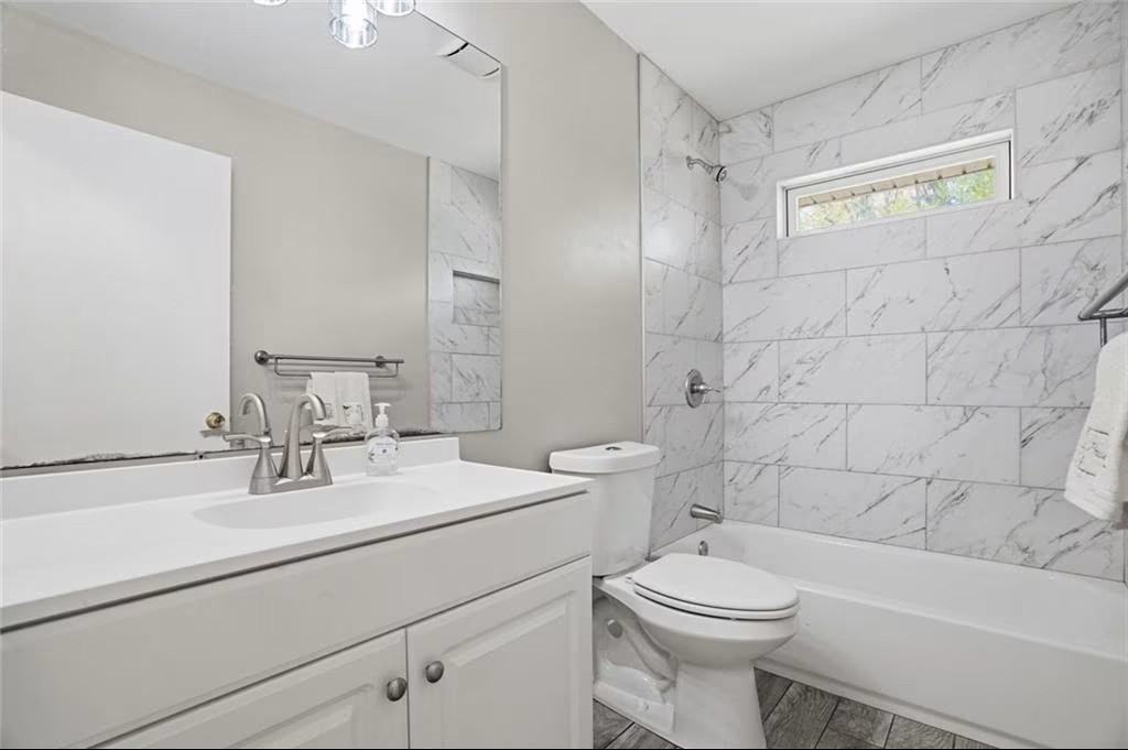 4740 Shady Rest Dr #NA - Photo 4 of 20