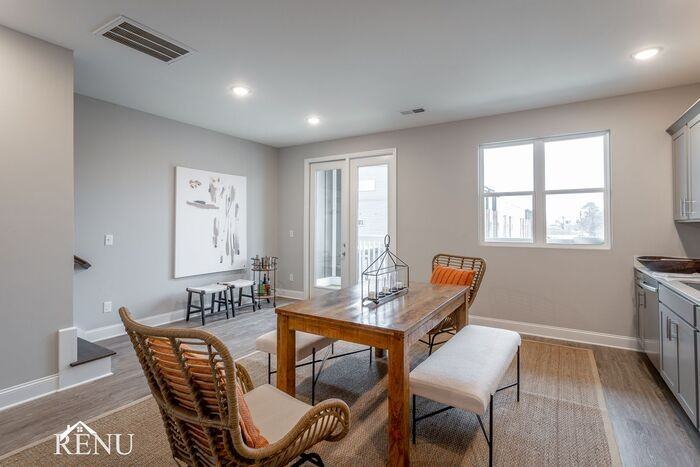 2380 E 18th Street Pl - Photo 5 of 20